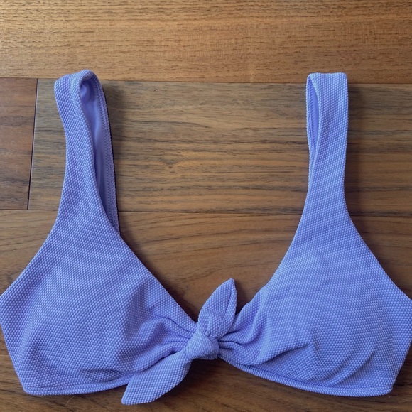 Knotted swim top - Picture 1 of 6